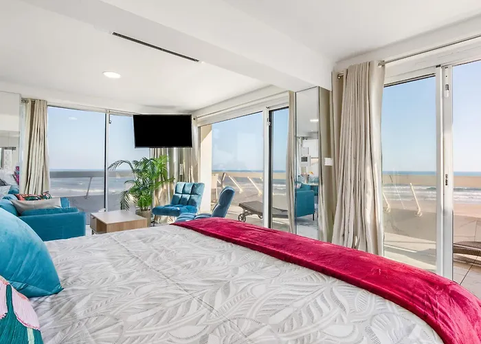 Ibiza Heliopolis Panoramic Sea View In Heliopolis O Διαμέρισμα